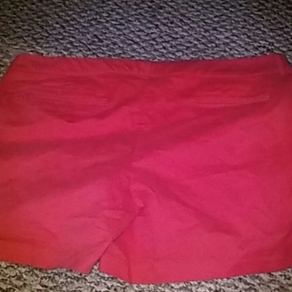 Shorts - Picture 3 of 4